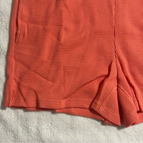 Calvin Klein Jeans Women's Waffle-Knit Mid-Rise Pull-on Shorts, Size XL, New - Picture 8 of 11